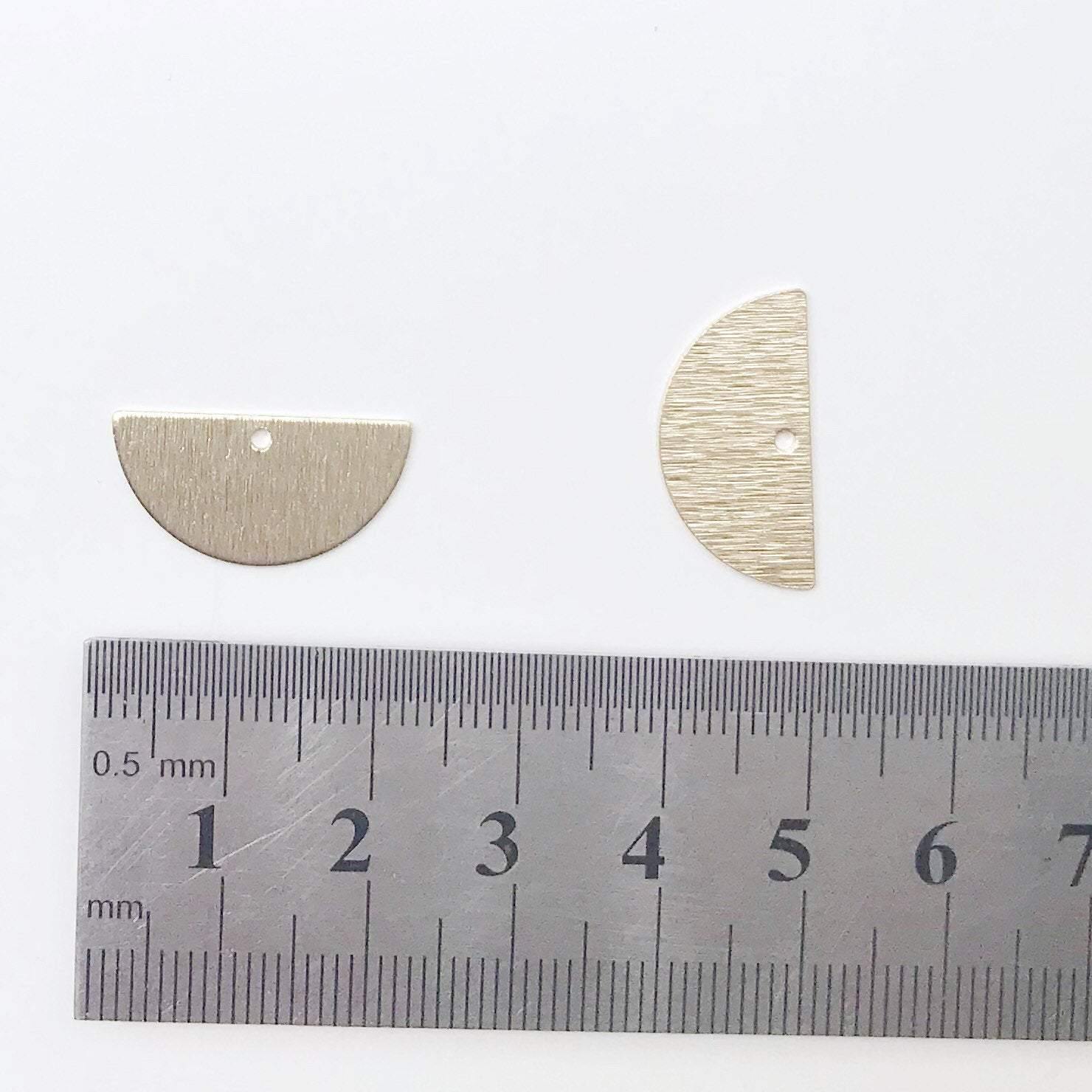 Raw Brass Half Moon Textured Charms - 4 pieces - Poethan