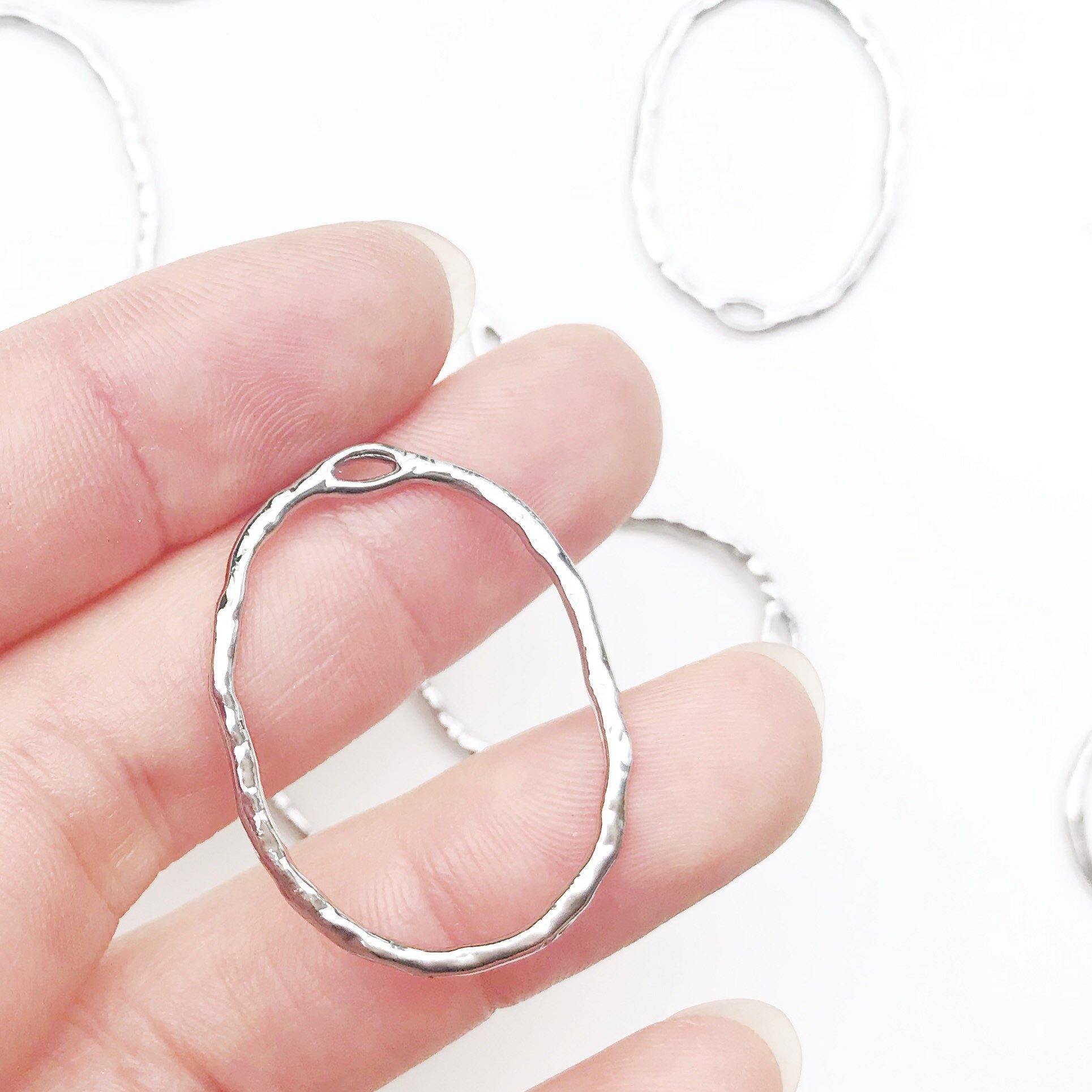 Platinum oval open back bezel pendant - 8 pieces - Poethan